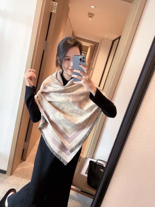 ブランドマフラー角部分ディテール